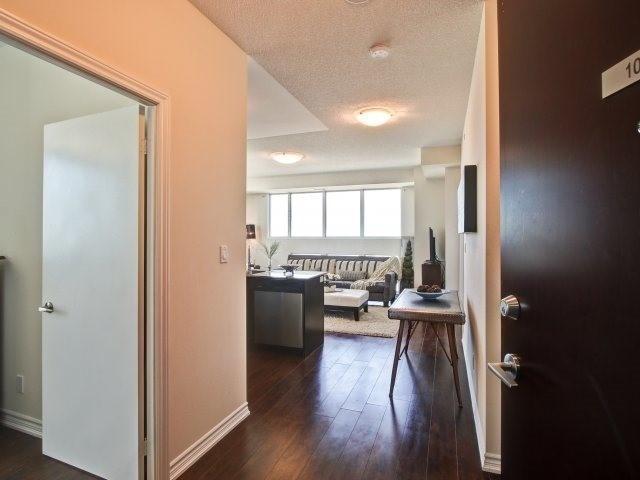 1003 - 1328 Birchmount Rd, Condo with 2 bedrooms, 2 bathrooms and 1 parking in Toronto ON | Image 3
