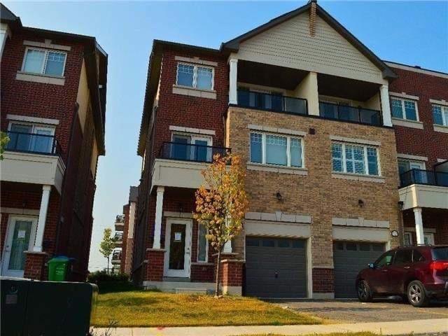 30 Sky Harbour Dr, Condo with 3 bedrooms, 4 bathrooms and 2 parking in Brampton ON | Image 1
