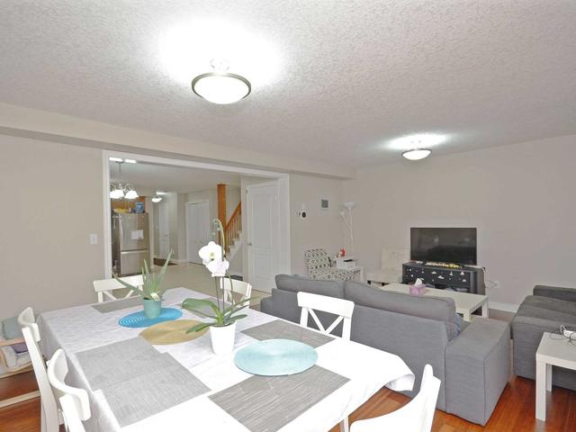 51 Hasler Cres, House attached with 3 bedrooms, 4 bathrooms and 3 parking in Guelph ON | Image 6
