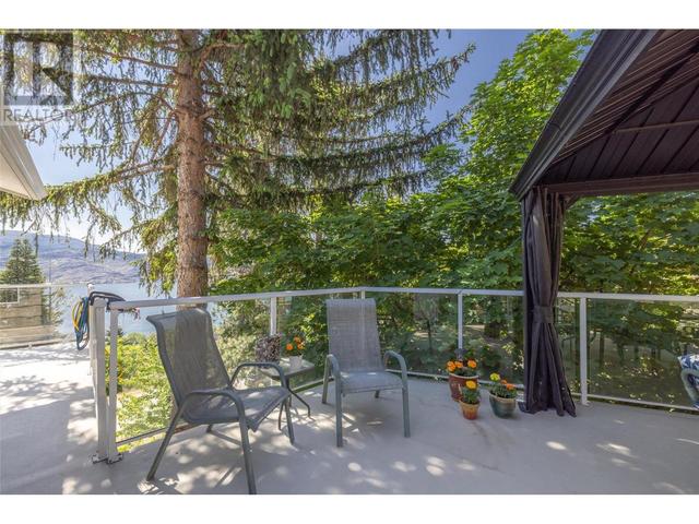 5868 Macgregor Road, House detached with 4 bedrooms, 2 bathrooms and 6 parking in Peachland BC | Image 14
