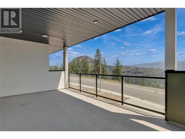 2 - 3404 Sundance Drive, House attached with 2 bedrooms, 2 bathrooms and 4 parking in West Kelowna BC | Image 27