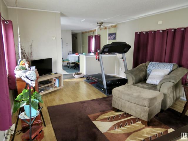 9 - 10410 101a St, Home with 2 bedrooms, 1 bathrooms and null parking in Morinville AB | Image 7