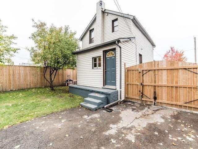556 Front St, House detached with 2 bedrooms, 2 bathrooms and 3 parking in Oshawa ON | Image 19