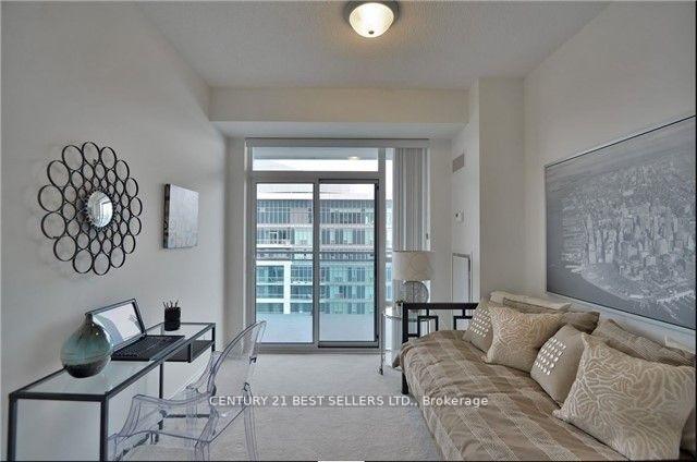 2407 - 16 Brookers Lane, Condo with 2 bedrooms, 2 bathrooms and 1 parking in Toronto ON | Image 8