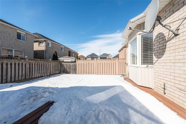 23 Mistycreek Cres, House detached with 2 bedrooms, 4 bathrooms and 6 parking in Brampton ON | Image 25