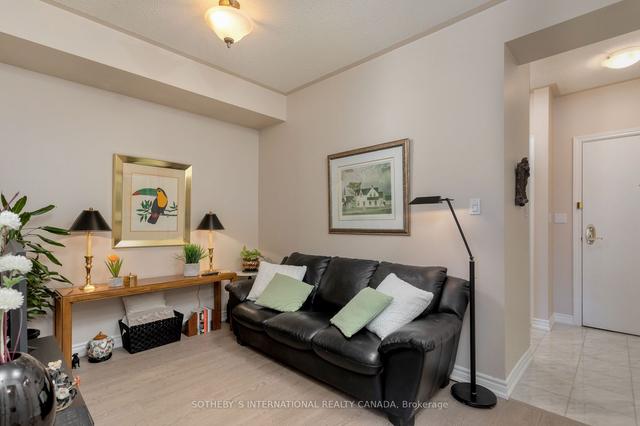 207 - 3085 Bloor St W, Condo with 1 bedrooms, 1 bathrooms and 1 parking in Toronto ON | Image 9