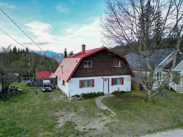 309 Fowler Street, House detached with 4 bedrooms, 3 bathrooms and 4 parking in Central Kootenay A BC | Image 15
