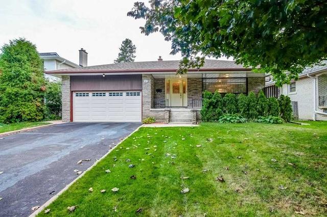 27 Hartsdale Dr, House detached with 4 bedrooms, 3 bathrooms and 8 parking in Toronto ON | Image 11