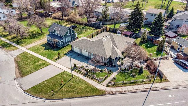 80 Gloucester Terr, House detached with 3 bedrooms, 4 bathrooms and 6 parking in Goderich ON | Image 31
