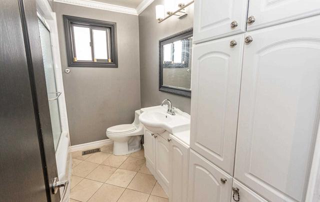 475 Silverstone Dr, House detached with 3 bedrooms, 3 bathrooms and 5 parking in Toronto ON | Image 9