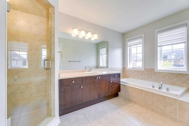 2374 Stone Glen Cres, House semidetached with 3 bedrooms, 4 bathrooms and 4 parking in Oakville ON | Image 10