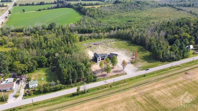 2702 Bedell Road, House detached with 4 bedrooms, 3 bathrooms and 10 parking in North Grenville ON | Image 30