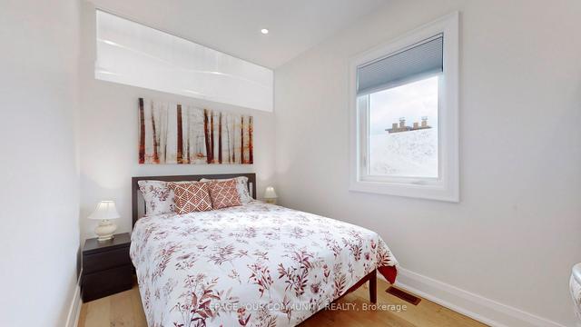 158 Northcliffe Blvd, House detached with 6 bedrooms, 5 bathrooms and 6 parking in Toronto ON | Image 21