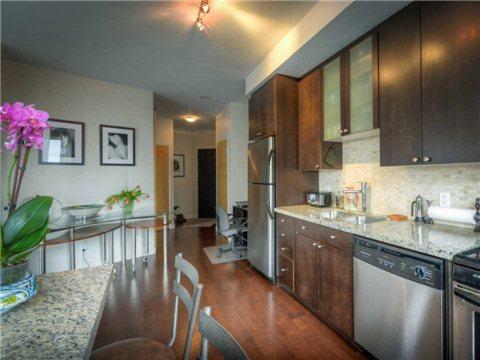 lph21 - 1 Shaw St, Condo with 1 bedrooms, 1 bathrooms and 1 parking in Toronto ON | Image 3