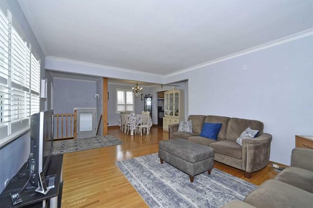 14 Woodridge Crt, House detached with 3 bedrooms, 2 bathrooms and 3 parking in Toronto ON | Image 34