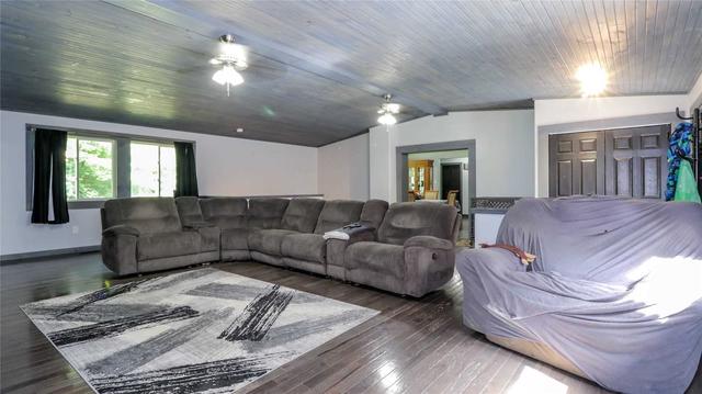 1060 Baseline Rd, House detached with 4 bedrooms, 2 bathrooms and 27 parking in Gravenhurst ON | Image 30