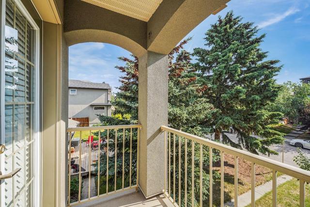 4213 18 Street Sw, Home with 4 bedrooms, 3 bathrooms and 2 parking in Calgary AB | Image 34