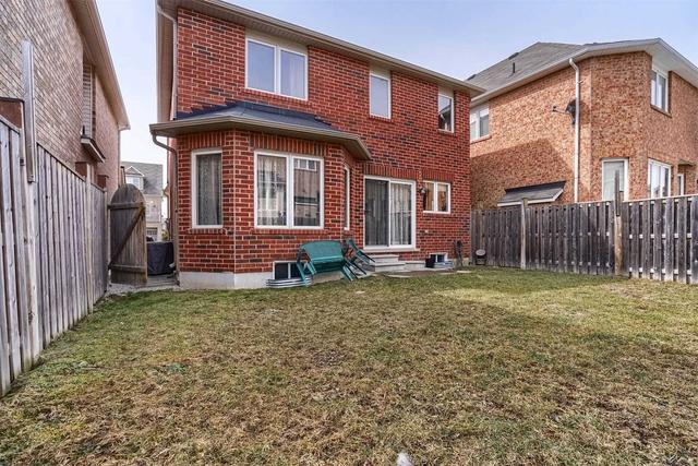 86 Seascape Cres, House detached with 3 bedrooms, 3 bathrooms and 3 parking in Brampton ON | Image 5