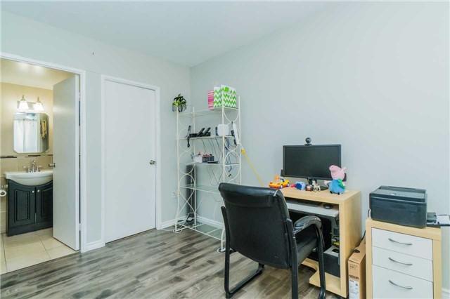 317 - 1050 Stainton Dr, Condo with 3 bedrooms, 2 bathrooms and 1 parking in Mississauga ON | Image 12