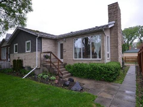 607 Garwood Ave, House detached with 3 bedrooms, 3 bathrooms and 1 parking in Winnipeg MB | Image 1