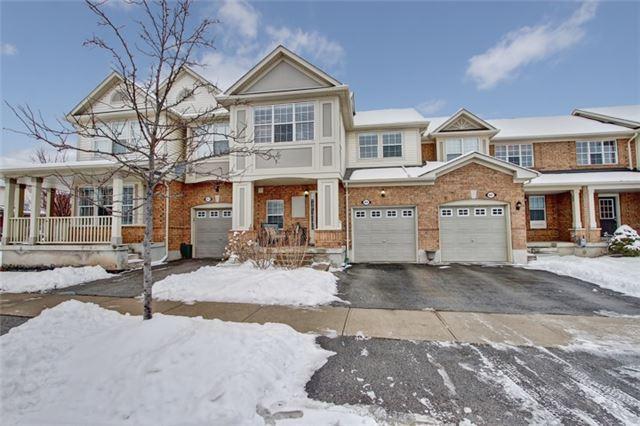 809 Mckay Cres, House attached with 3 bedrooms, 3 bathrooms and 1 parking in Milton ON | Image 1
