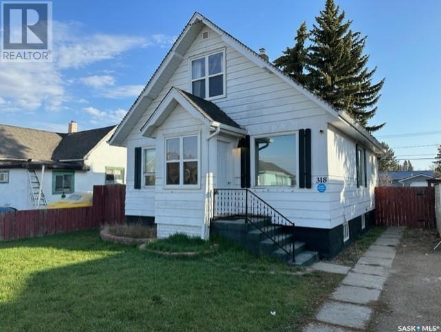 318 4th Avenue W, House detached with 3 bedrooms, 1 bathrooms and null parking in Melville SK | Image 1