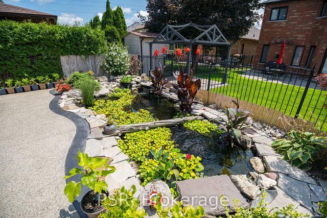 81 Shawbridge Blvd, House detached with 3 bedrooms, 3 bathrooms and 4 parking in Vaughan ON | Image 18