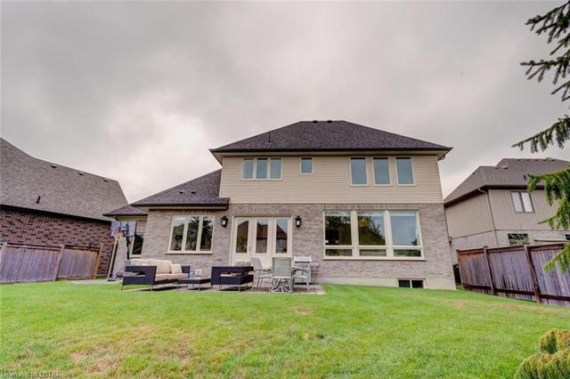 2128 Creekridge Bend, House detached with 4 bedrooms, 3 bathrooms and 5 parking in London ON | Image 46