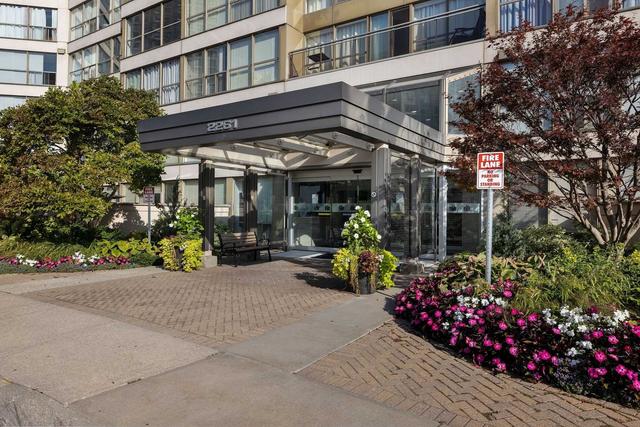 305 - 2261 Lake Shore Blvd W, Condo with 1 bedrooms, 2 bathrooms and 1 parking in Toronto ON | Image 27