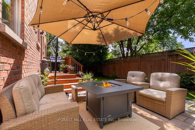16 Alex Fisher Terr, House detached with 4 bedrooms, 5 bathrooms and 4 parking in Toronto ON | Image 25