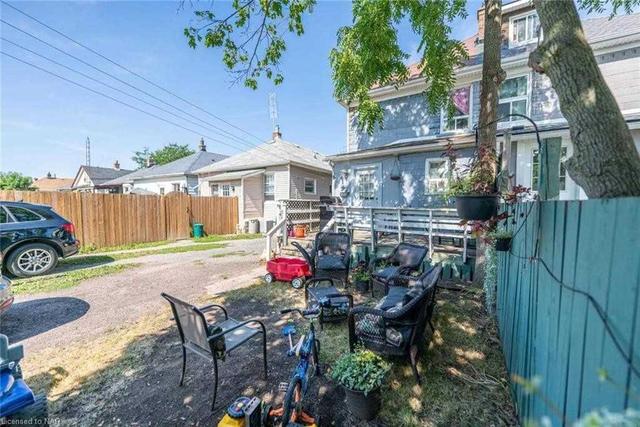 94 Eastchester Ave, House semidetached with 3 bedrooms, 1 bathrooms and 1 parking in St. Catharines ON | Image 20