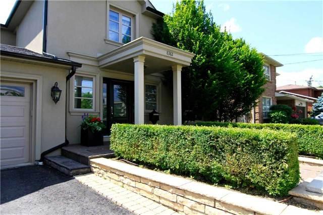 8382 Islington Ave, House detached with 3 bedrooms, 3 bathrooms and 6 parking in Vaughan ON | Image 3