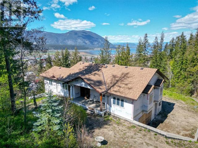 633 9 Street Se, House detached with 5 bedrooms, 3 bathrooms and 2 parking in Salmon Arm BC | Image 14