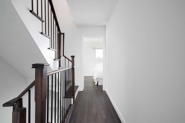 43 - 2059 Weston Rd, Townhouse with 3 bedrooms, 3 bathrooms and 1 parking in Toronto ON | Image 2