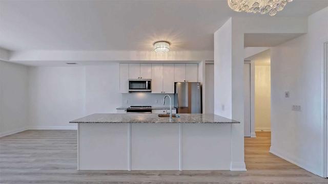 614 - 3655 Kingston Rd, Condo with 2 bedrooms, 2 bathrooms and 1 parking in Toronto ON | Image 5