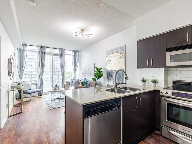 711 - 15 Windermere Ave, Condo with 1 bedrooms, 1 bathrooms and 1 parking in Toronto ON | Image 6