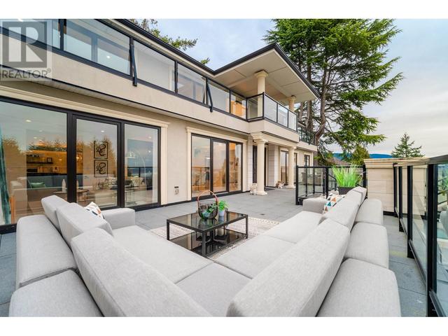 863 Younette Drive, House detached with 7 bedrooms, 7 bathrooms and 4 parking in West Vancouver BC | Image 23