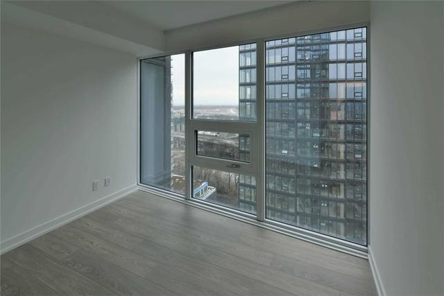 2207 - 19 Western Battery Rd, Condo with 2 bedrooms, 2 bathrooms and 1 parking in Toronto ON | Image 21