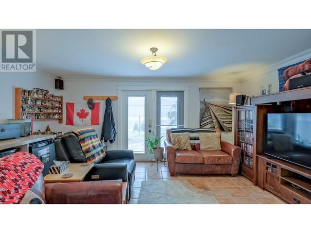 5286 Huston Road, House detached with 3 bedrooms, 2 bathrooms and 6 parking in Peachland BC | Image 26
