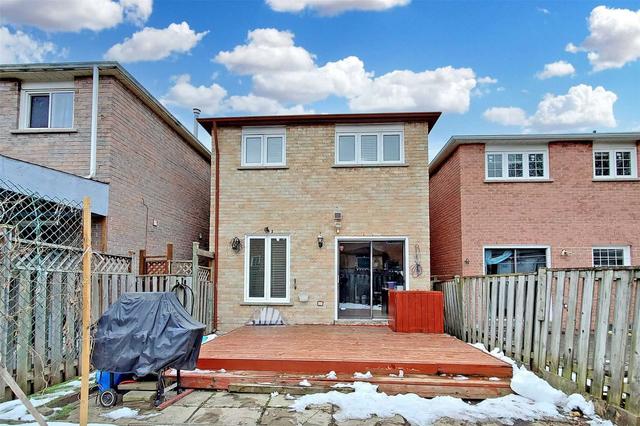 8 Timbers Circ, House detached with 4 bedrooms, 3 bathrooms and 5 parking in Markham ON | Image 29
