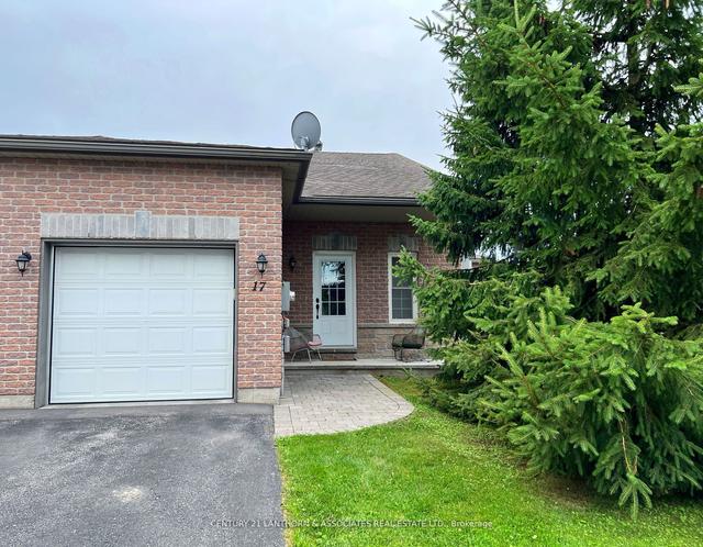 17 Rosemary Crt, Townhouse with 2 bedrooms, 2 bathrooms and 2 parking in Prince Edward County ON | Image 1