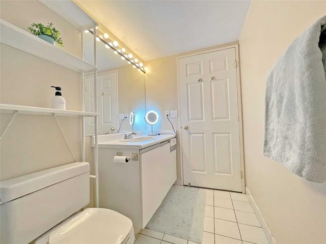 1808 - 350 Webb Dr, Condo with 1 bedrooms, 1 bathrooms and 1 parking in Mississauga ON | Image 4