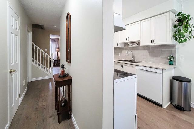 33 - 618 Barton St, Townhouse with 3 bedrooms, 4 bathrooms and 2 parking in Hamilton ON | Image 11