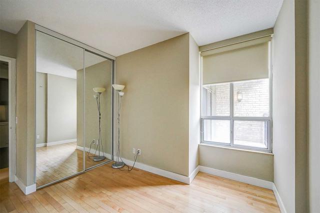 407 - 284 Bloor St W, Condo with 2 bedrooms, 1 bathrooms and 0 parking in Toronto ON | Image 11