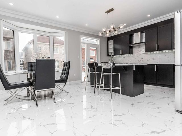 544 Mactier Dr, House detached with 4 bedrooms, 5 bathrooms and 4 parking in Vaughan ON | Image 7