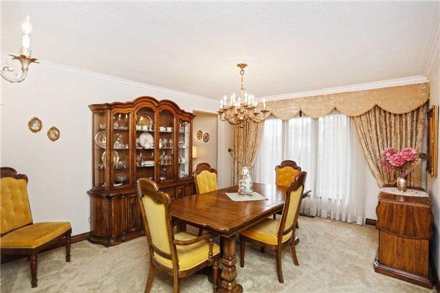 363 Targa Rd, House detached with 3 bedrooms, 4 bathrooms and 6 parking in Mississauga ON | Image 7