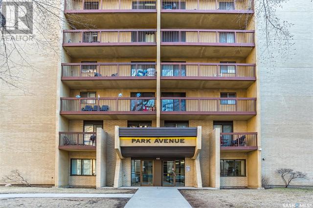 1402 - 430 5th Avenue N, Condo with 2 bedrooms, 1 bathrooms and null parking in Saskatoon SK | Image 1