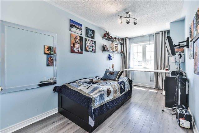 Upper - 23 Israel Zilber Dr, House detached with 4 bedrooms, 4 bathrooms and 2 parking in Vaughan ON | Image 11