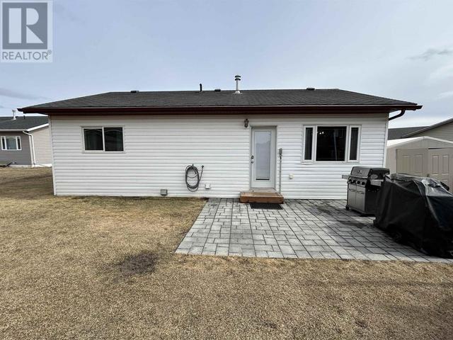 8728 81a Street, House detached with 3 bedrooms, 1 bathrooms and null parking in Fort St. John BC | Image 28