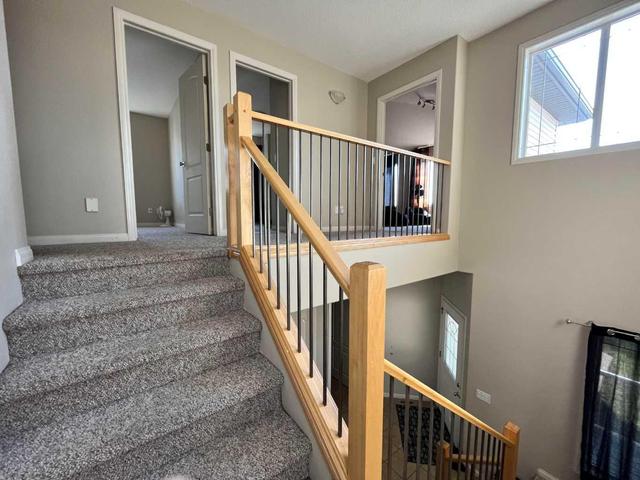 8922 Lakeland Drive, House detached with 3 bedrooms, 2 bathrooms and 4 parking in Grande Prairie AB | Image 4